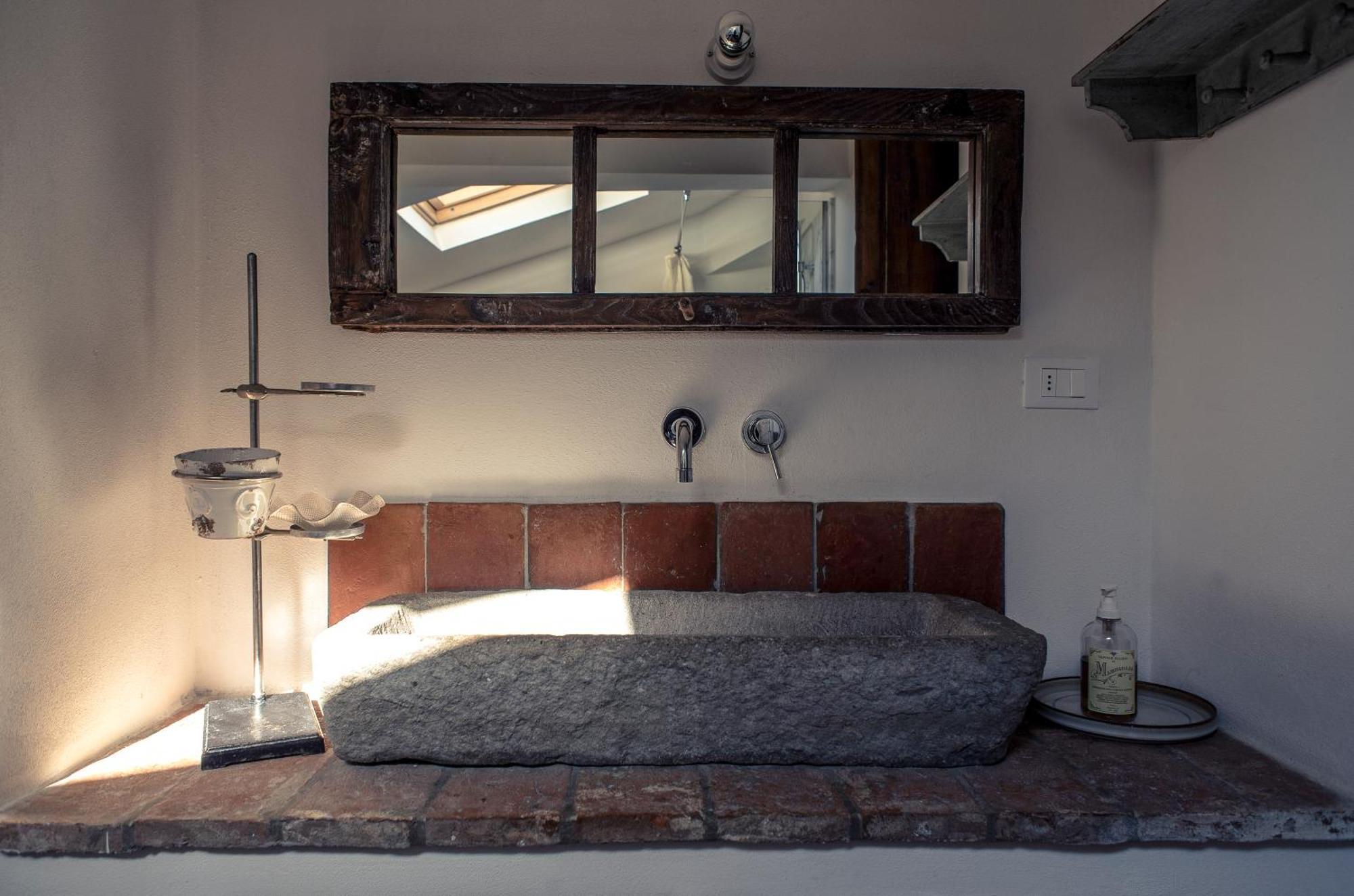 Casale Amati Country House Ortonovo Zewnętrze zdjęcie