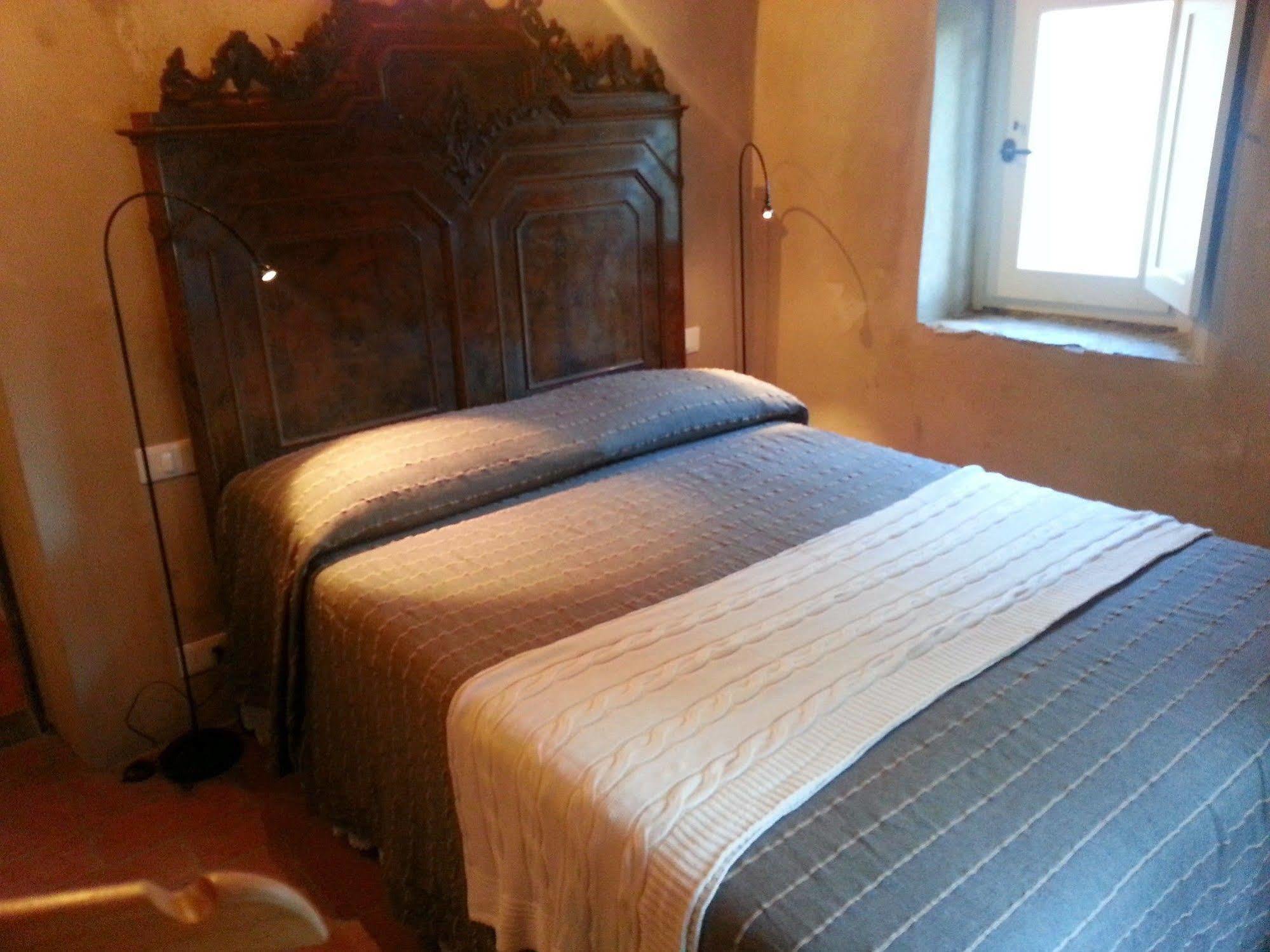 Casale Amati Country House Ortonovo Zewnętrze zdjęcie